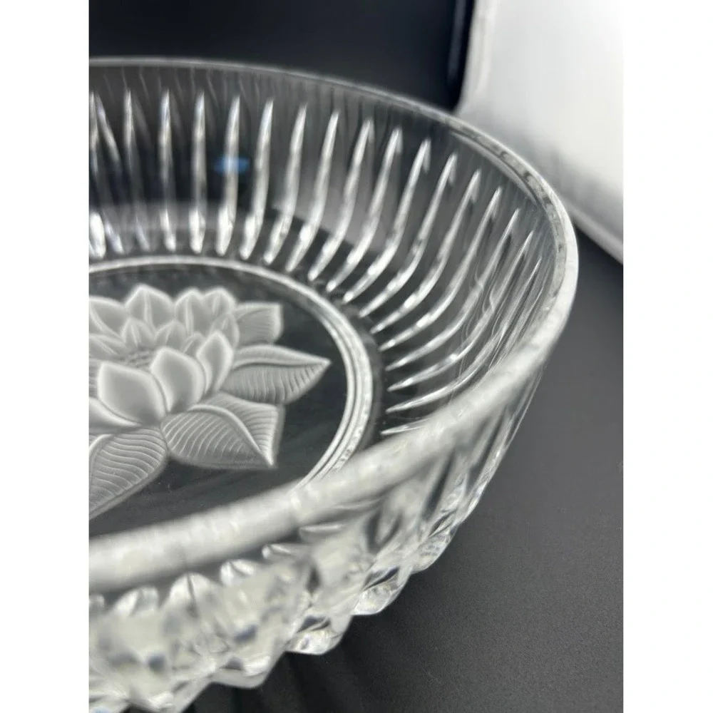 Vintage Cut‎ Crystal Bowl With Etched Floral Lotus Design 8